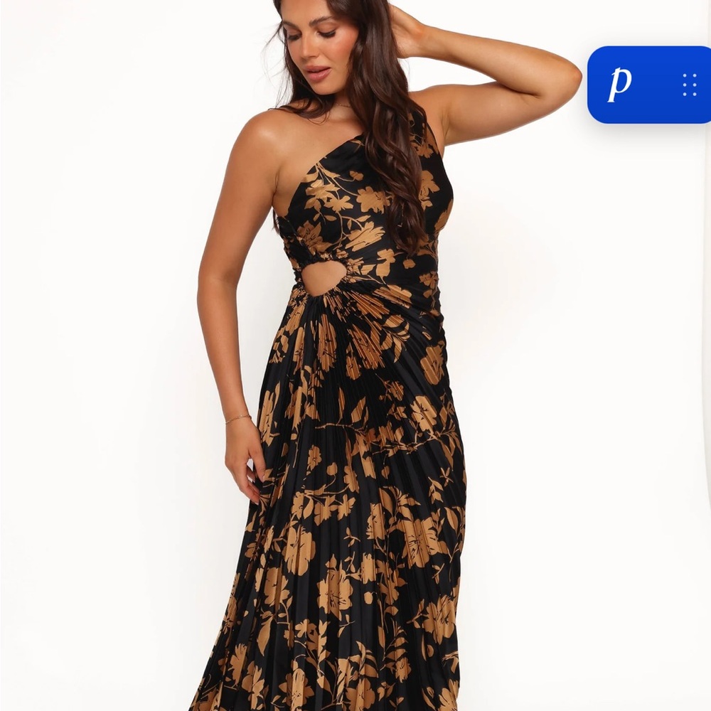 Vici Black One-Shoulder Dress with Gold Floral Motif XS - Picture 2 of 10